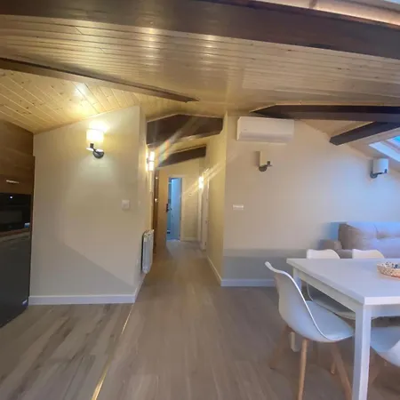 Gæstehus O Lar Do Rodrigo Castro Caldelas